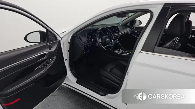 Hyundai Sonata (DN8) id 3310847 из Кореи 20