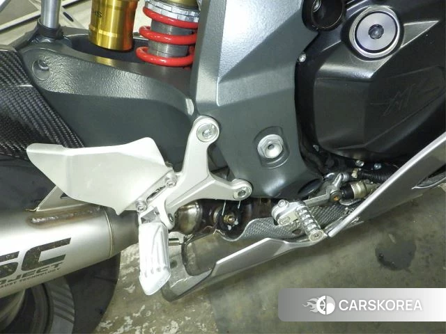 MV AGUSTA F4 R id 3939590 из Японии 32