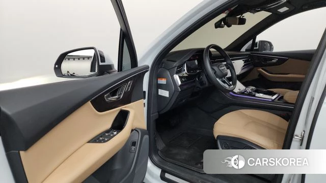 Audi Q7 (4M) id 4579161 из Кореи 38