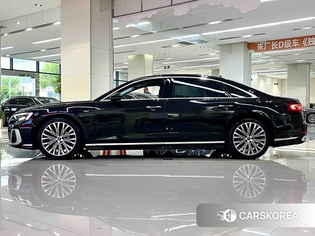 Audi A8 id 4272747 из Китая 10
