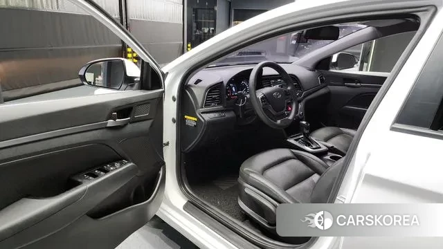 Hyundai Avante AD id 2961780 из Кореи 20