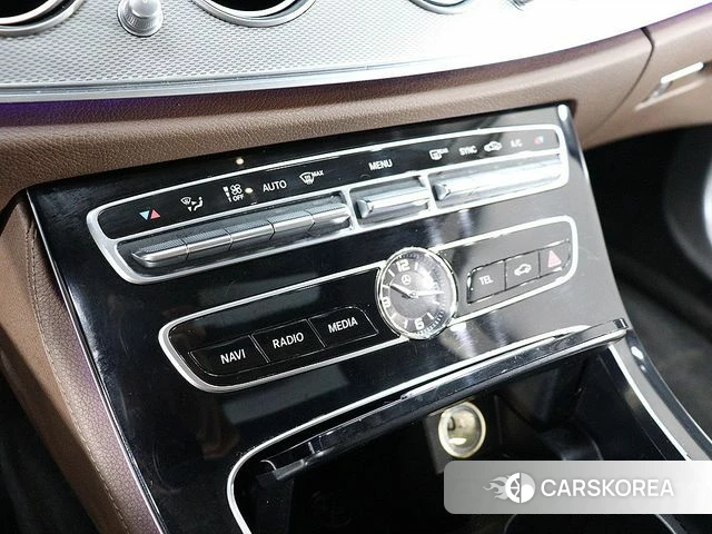 Mercedes-Benz E-Class W213 id 4513248 из Кореи 20
