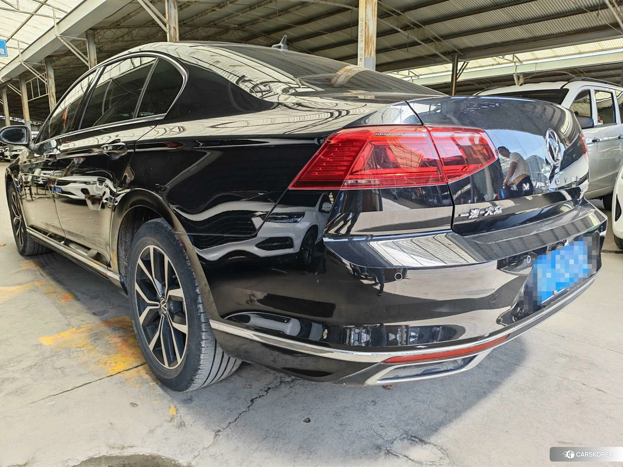 Volkswagen Magotan id 4420125 из Китая 10
