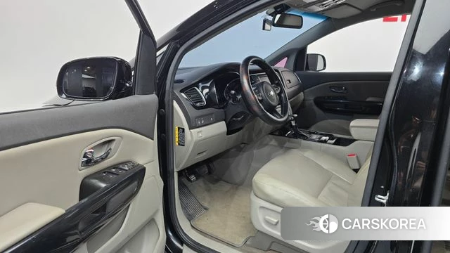 Kia All New Carnival id 4737715 из Кореи 20