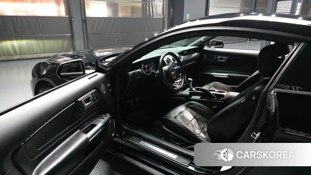 Ford Mustang id 3878607 из Кореи 20