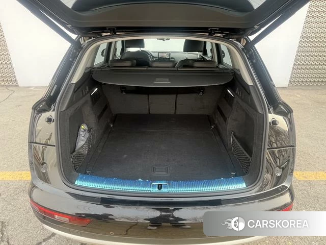 Audi Q5L id 4210691 из Китая 20