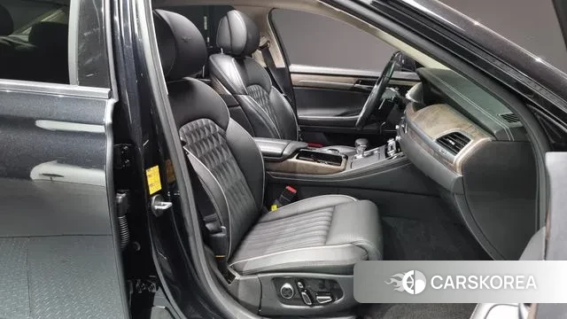 Genesis G90 id 3454500 из Кореи 20