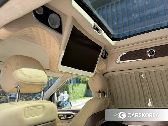 Mercedes-Benz V-class id 4297275 из Китая 17