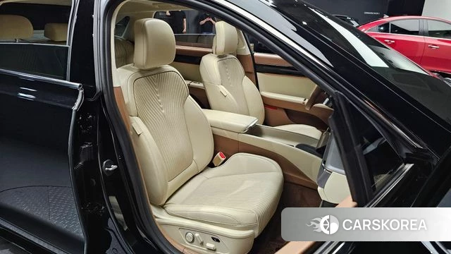 Hyundai Grandeur Hybrid (GN7) id 4432659 из Кореи 20