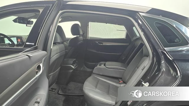 Hyundai The New Grandeur IG Hybrid id 4549924 из Кореи 30