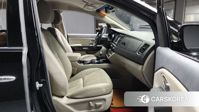 Kia The New Carnival id 3423305 из Кореи 20