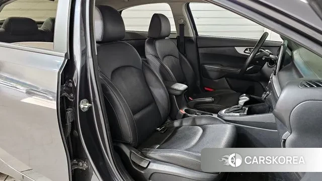 Kia The New K3 2nd generation id 3219214 из Кореи 20