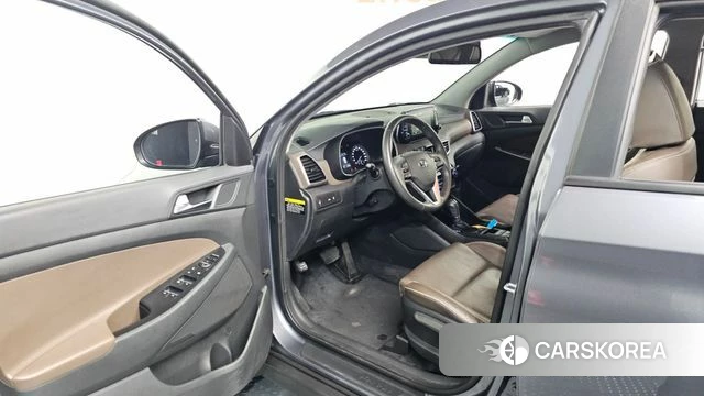 Hyundai All New Tucson id 4471409 из Кореи 31
