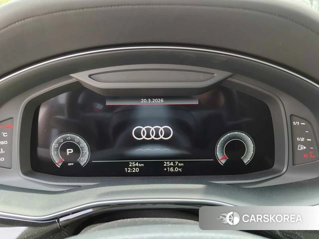 Audi Q8 id 4239968 из Китая 20