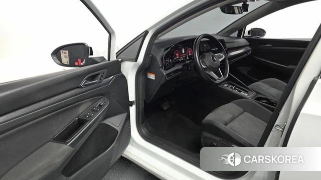 Volkswagen Golf 8th Generation id 4922679 из Кореи 33
