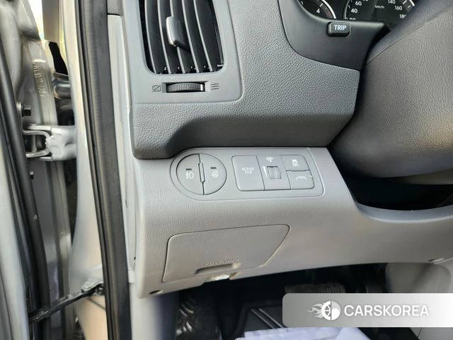 Hyundai The New Grand Starex id 3936493 из Кореи 20