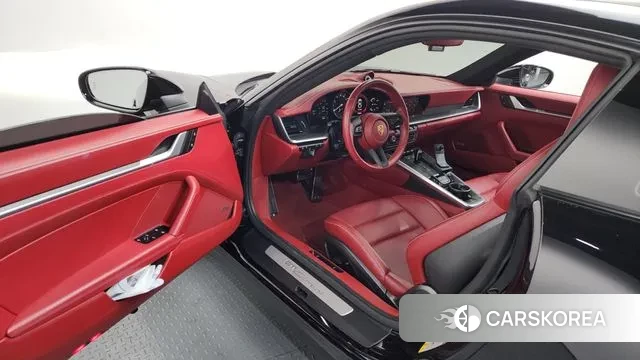 Porsche 911(992) id 3592022 из Кореи 20