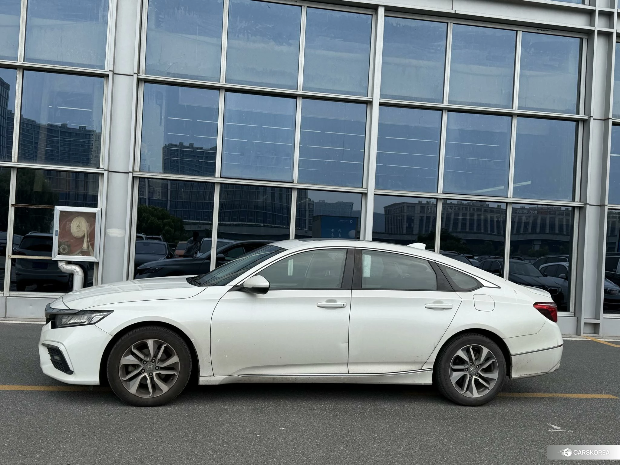 Honda Inspire id 4513487 из Китая 10