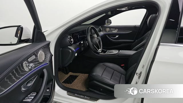 Mercedes-Benz E-Class W213 id 4523864 из Кореи 33