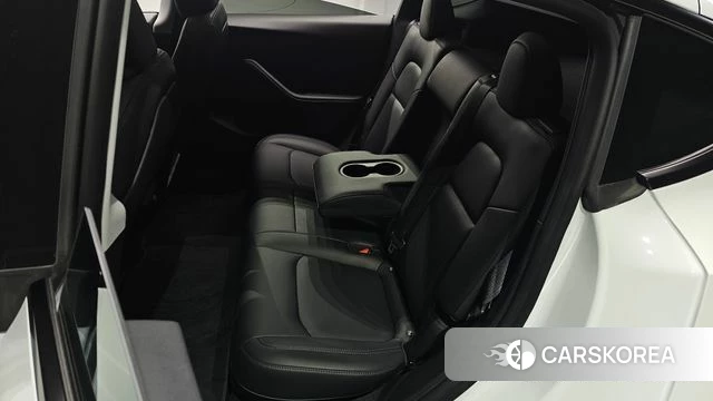 Tesla Model Y id 3883394 из Кореи 20