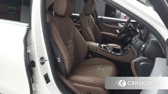 Mercedes-Benz E-Class W213 id 3449174 из Кореи 20