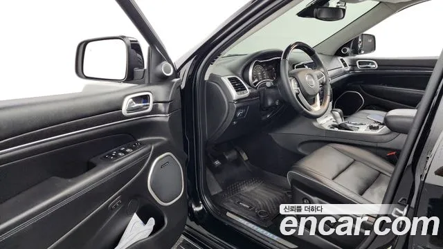 Jeep Grand Cherokee id 2824270 из Кореи 20