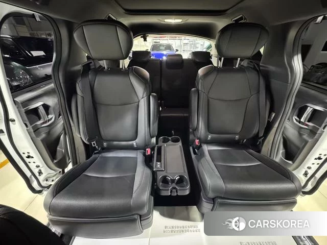 Toyota Saina id 4291541 из Китая 11