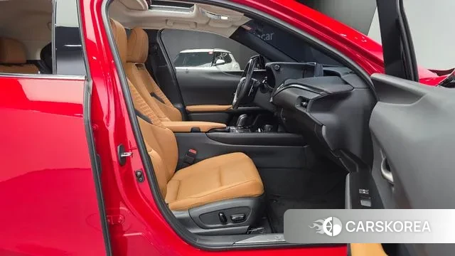 Lexus UX300e id 3241962 из Кореи 20