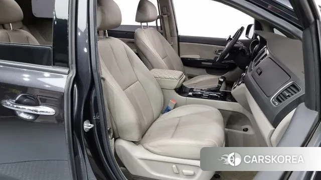 Kia The New Carnival id 3396641 из Кореи 20