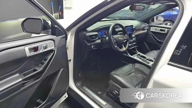 Ford Explorer 6th Generation id 4572238 из Кореи 31