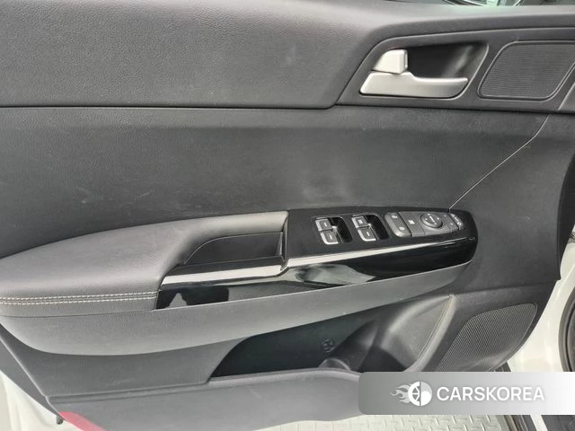 Kia Sportage The Bold id 4546938 из Кореи 19