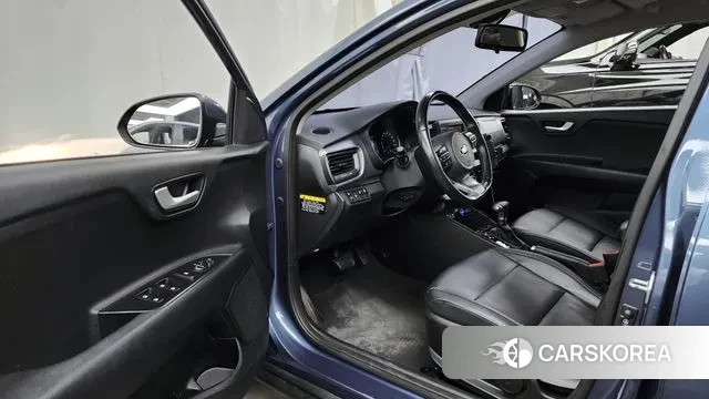 Kia Stonic id 3773027 из Кореи 20