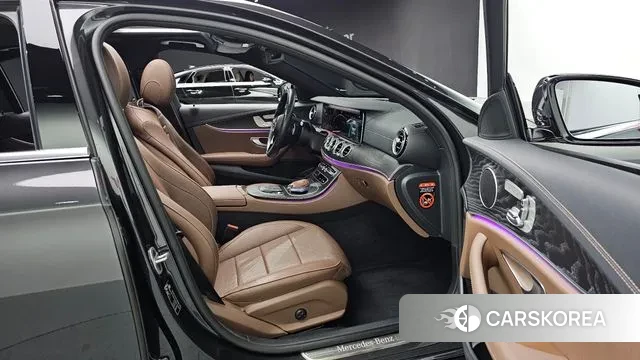 Mercedes-Benz E-Class W213 id 3696760 из Кореи 20