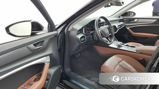 Audi A6 (C8) id 4585619 из Кореи 34