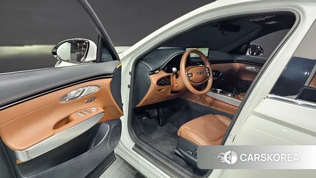 Genesis GV70 id 3535097 из Кореи 20