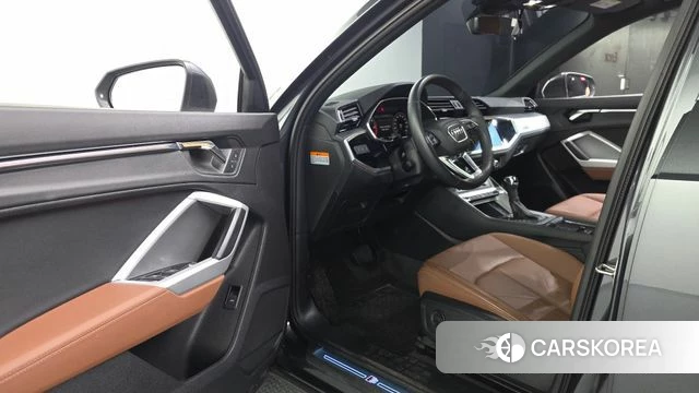 Audi Q3 (F3) id 4636550 из Кореи 32