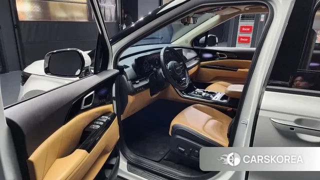 Kia Carnival 4th generation id 3011621 из Кореи 20