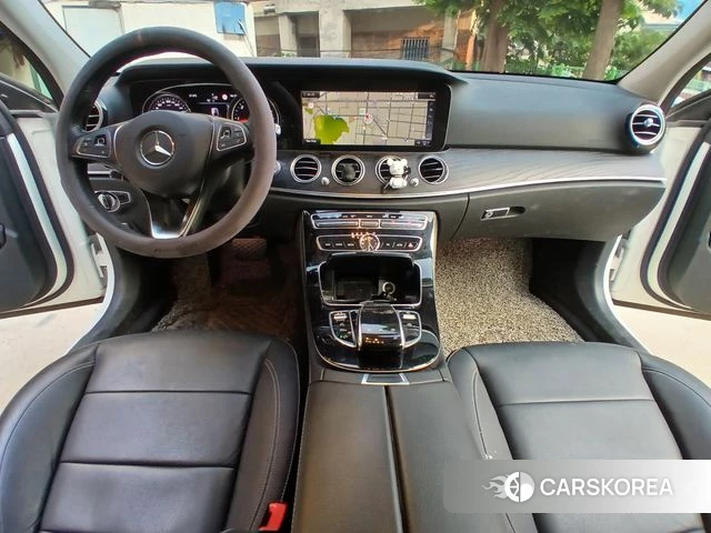 Mercedes-Benz E-Class W213 id 4496997 из Кореи 20