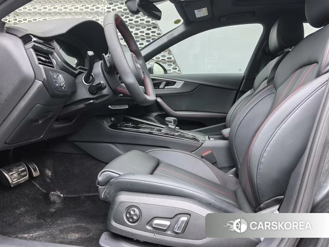 Audi A4L id 4258713 из Китая 18