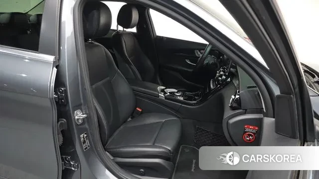 Mercedes-Benz C-Class W205 id 3598620 из Кореи 20