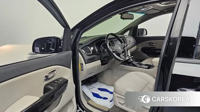 Kia The New Carnival id 3479506 из Кореи 20