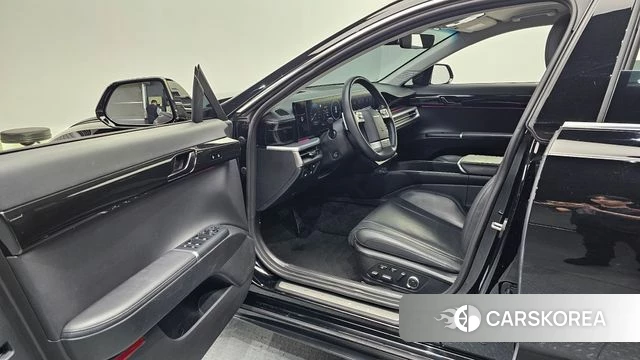 Hyundai Grandeur (GN7) id 4292721 из Кореи 32