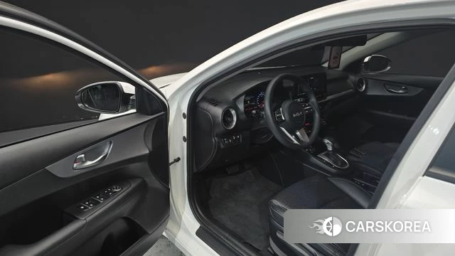 Kia The New K3 2nd generation id 3965272 из Кореи 20