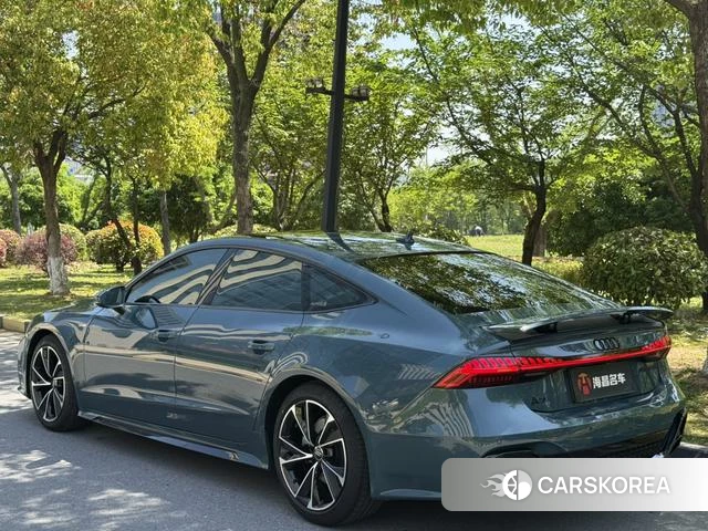 Audi A7 id 4297356 из Китая 10