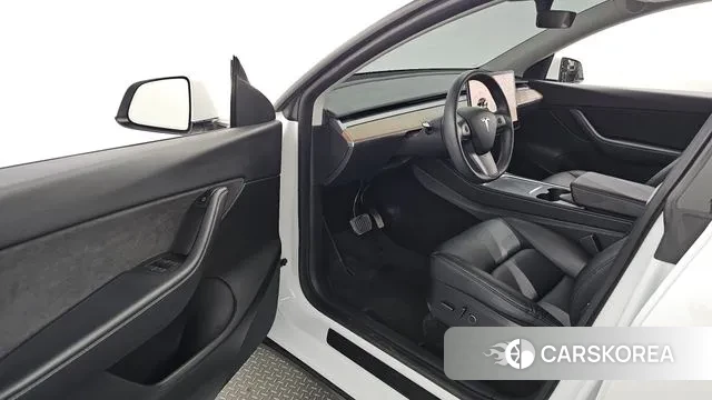 Tesla Model Y id 3154599 из Кореи 20