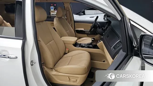 Kia The New Carnival id 3385773 из Кореи 20