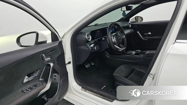 Mercedes-Benz A-Class W177 id 4325019 из Кореи 30