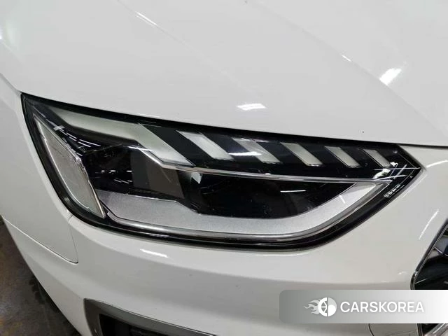 Audi A4L id 4366041 из Китая 17
