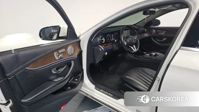 Mercedes-Benz E-Class W213 id 3583375 из Кореи 20