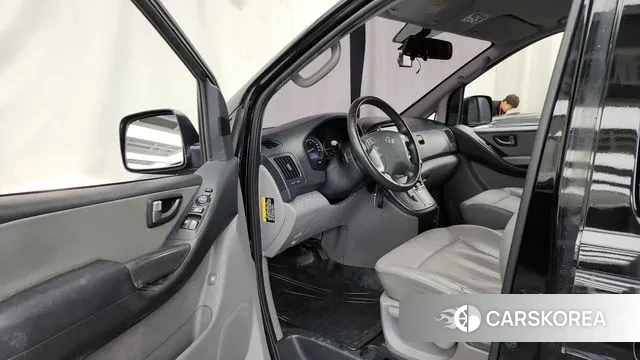 Hyundai The New Grand Starex id 3118179 из Кореи 20